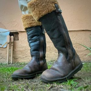 UGG Aviator Boots Sherpa Size 7